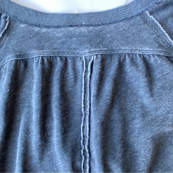 Free People We The Free Washed Black Acadia Henley Top Oversized Size Small - Picture 8 of 12